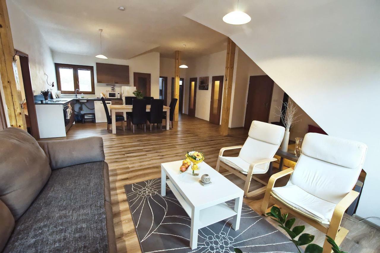 "U Capa" Krasny Apartman V Sedleci Sedlec  Buitenkant foto