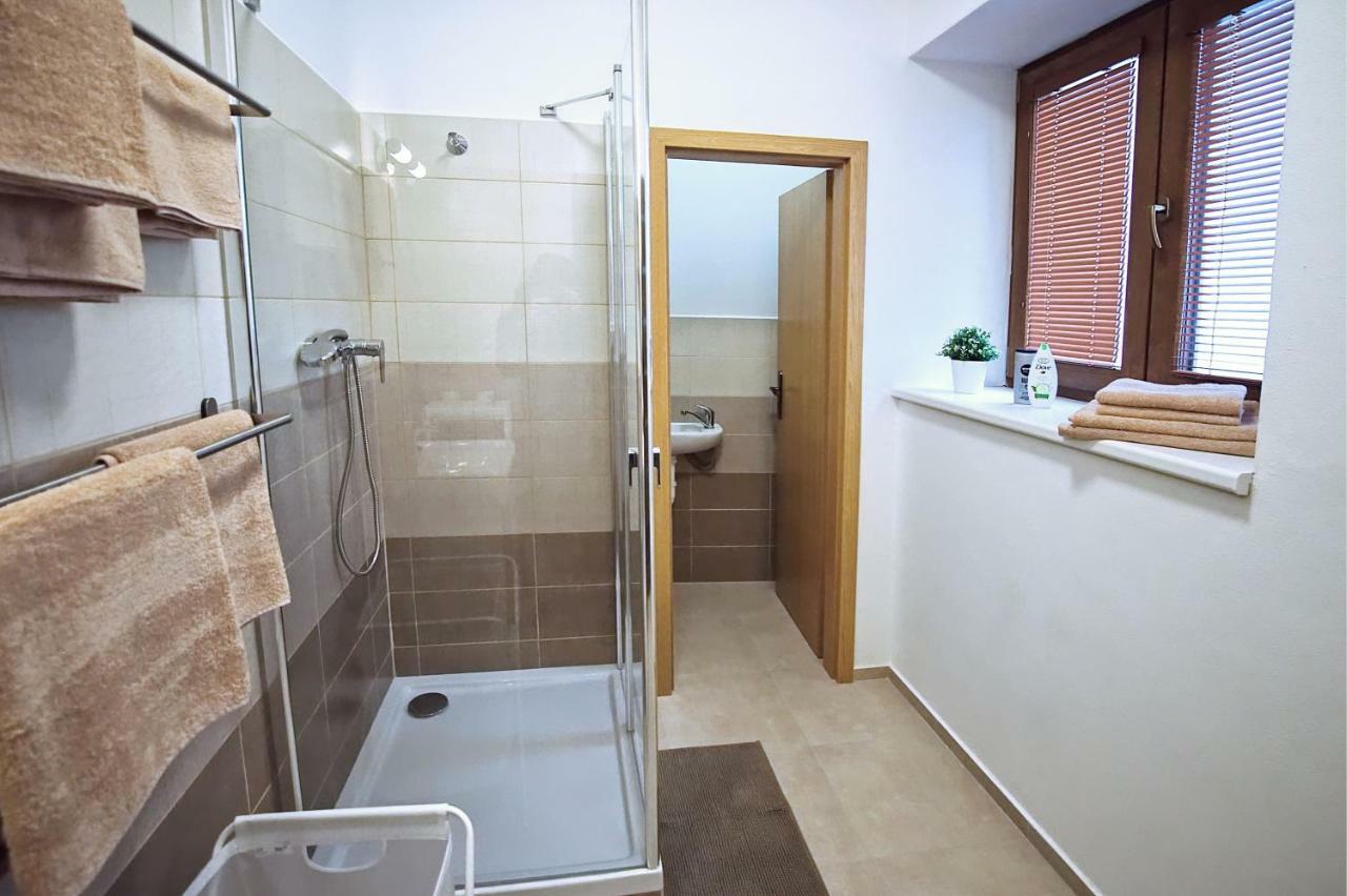 "U Capa" Krasny Apartman V Sedleci Sedlec  Buitenkant foto