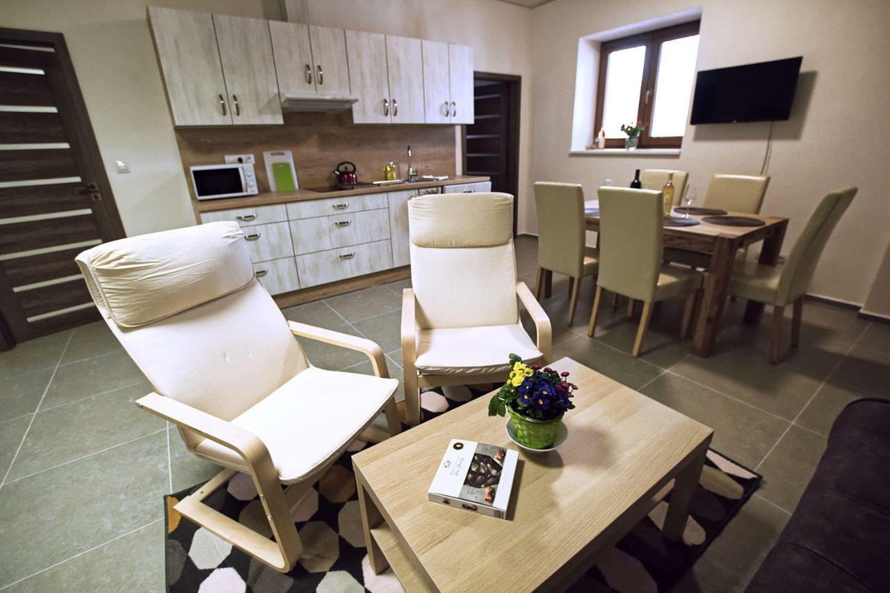 "U Capa" Krasny Apartman V Sedleci Sedlec  Buitenkant foto