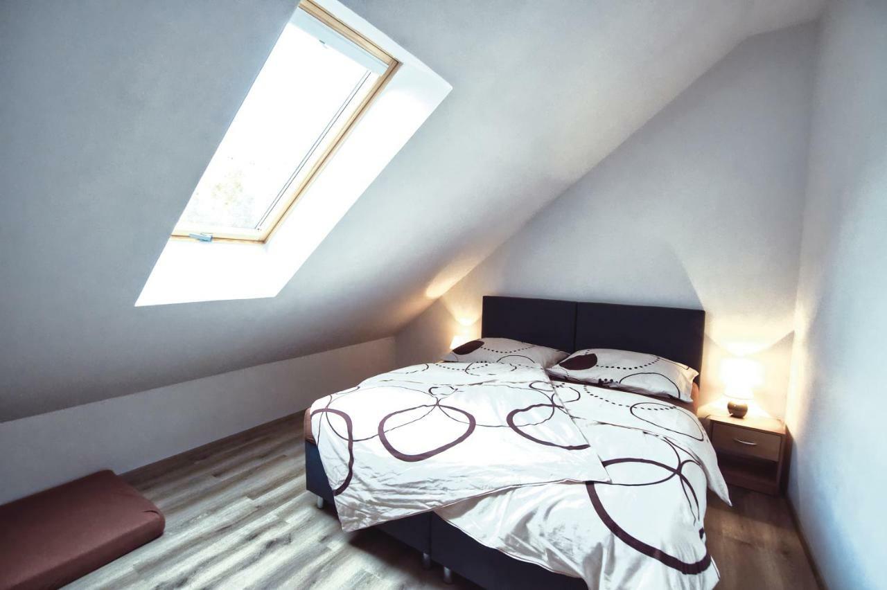 "U Capa" Krasny Apartman V Sedleci Sedlec  Buitenkant foto