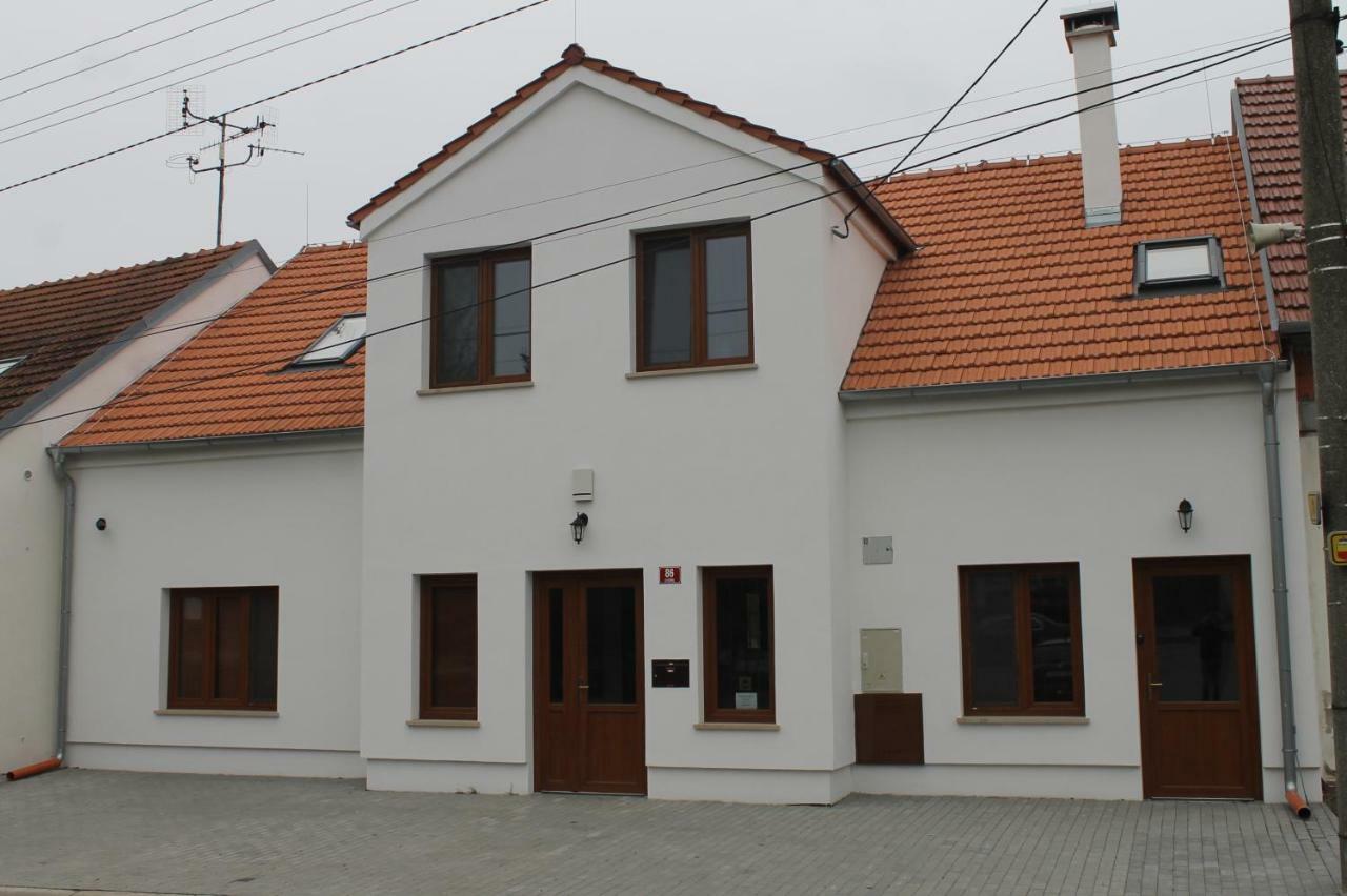 "U Capa" Krasny Apartman V Sedleci Sedlec  Buitenkant foto
