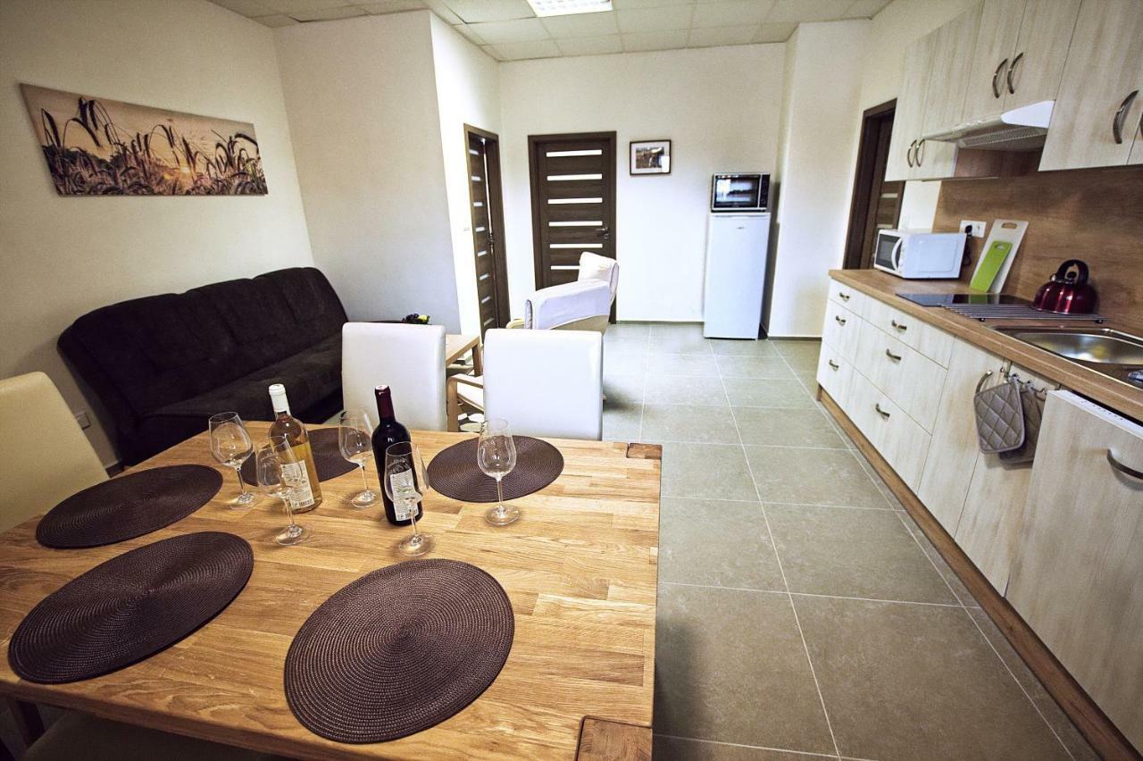 "U Capa" Krasny Apartman V Sedleci Sedlec  Buitenkant foto